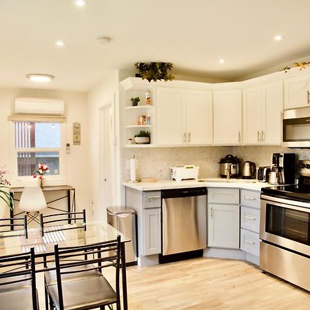 Cozy Home Conveniently Located With King Bed Tacoma Esterno foto