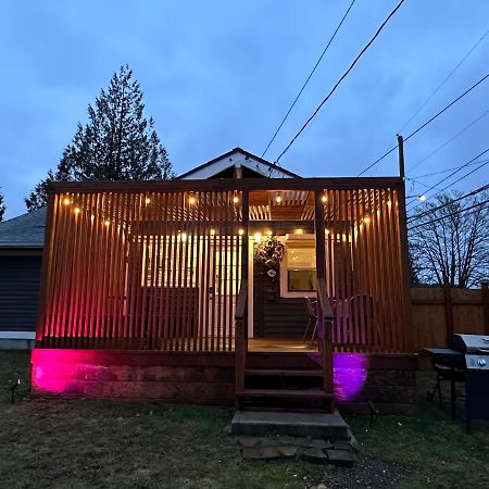Cozy Home Conveniently Located With King Bed Tacoma Esterno foto
