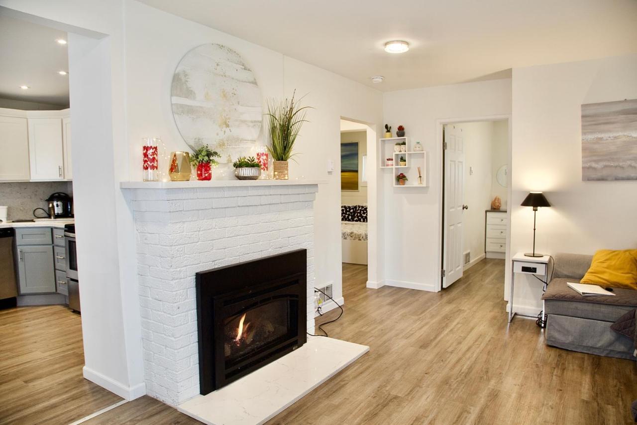 Cozy Home Conveniently Located With King Bed Tacoma Esterno foto