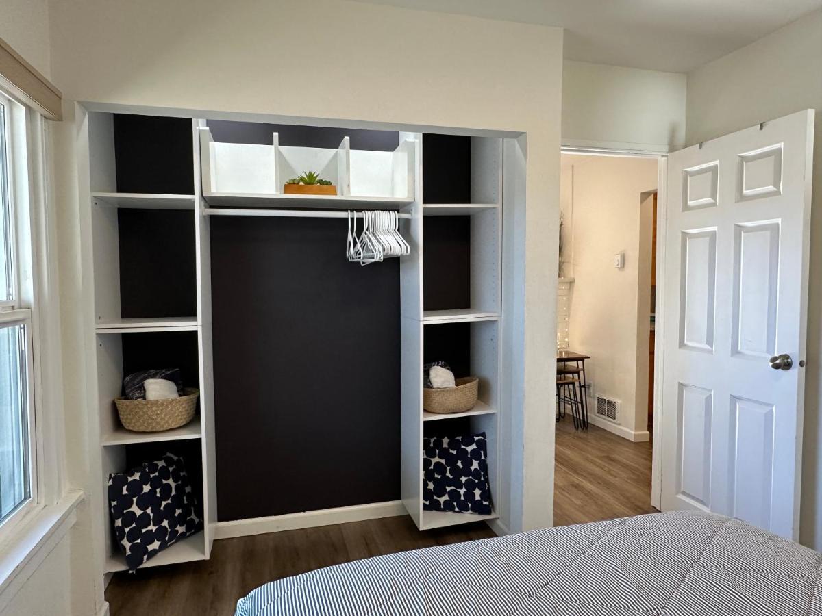 Cozy Home Conveniently Located With King Bed Tacoma Esterno foto