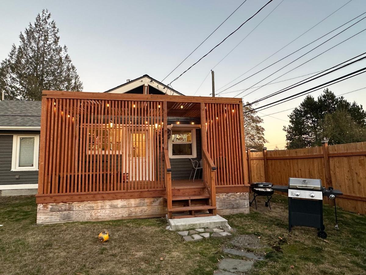 Cozy Home Conveniently Located With King Bed Tacoma Esterno foto